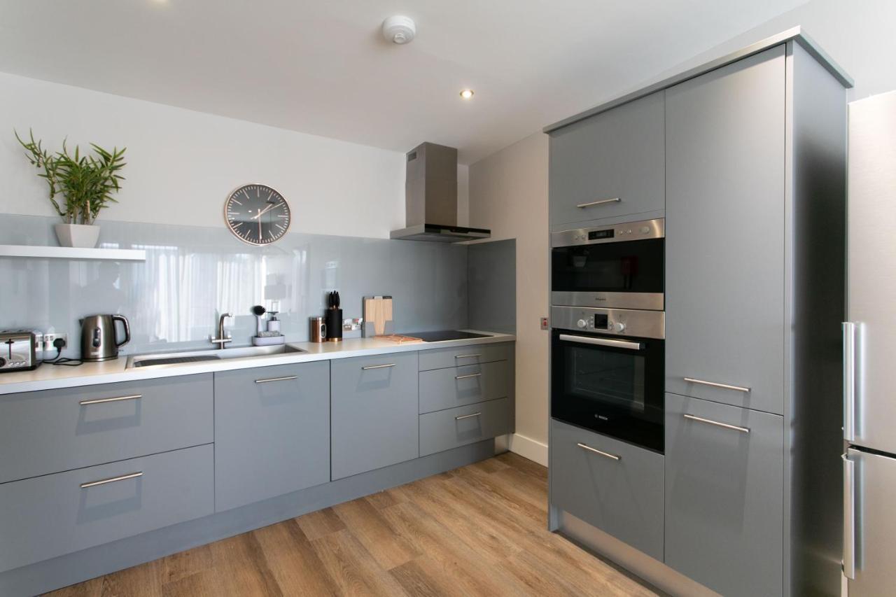 Custom House Apartments Newry Exterior photo
